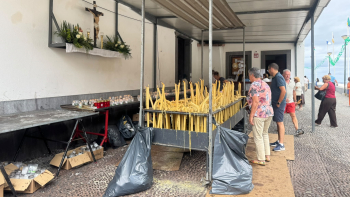Senhor Bom Jesus arrastou milhares de pessoas à Ponta Delgada (vídeo)
