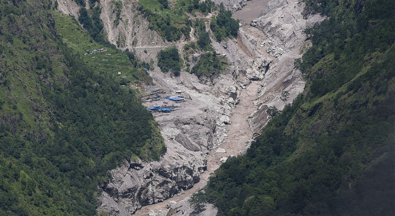 Balanço geral das cheias sobe para 1.114 mortos e 3.916 desaparecidos no Nepal