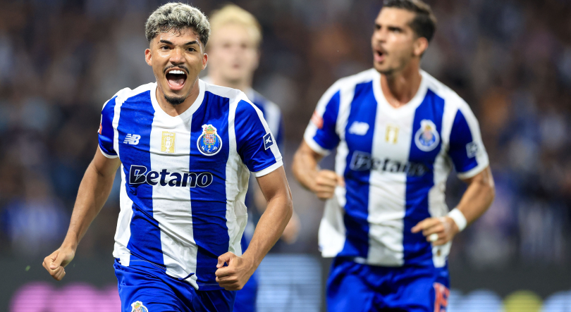 FC Porto dá a volta ao resultado e vence Moreirense