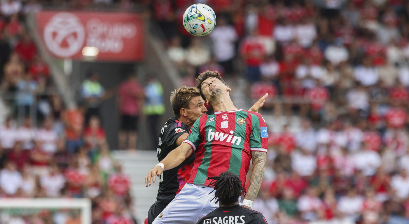 Marítimo perde com o Benfica por 1-0 ao intervalo