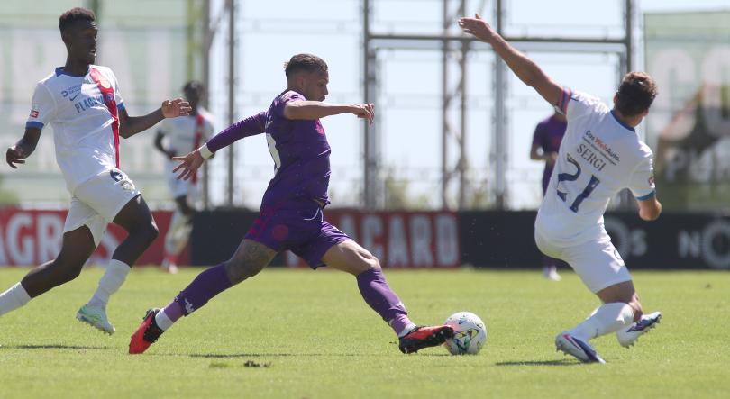 Nacional vai para o intervalo a perder 3-0 na estreia do novo treinador