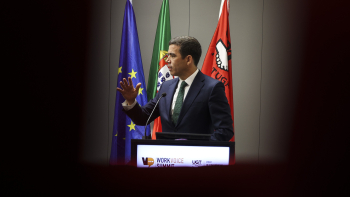 Governo quer formas de financiamento alternativas à RTP (vídeo)