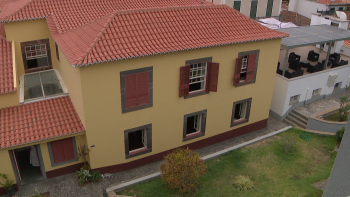 Universidade da Madeira duplica camas nas residências (vídeo)