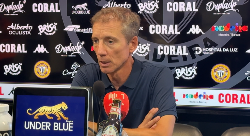 Alexandre Santos de saída do comando técnico do Nacional