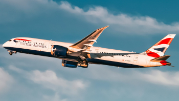 Nove voos para Londres cancelados em Portugal devido a falha no controlo aéreo britânico