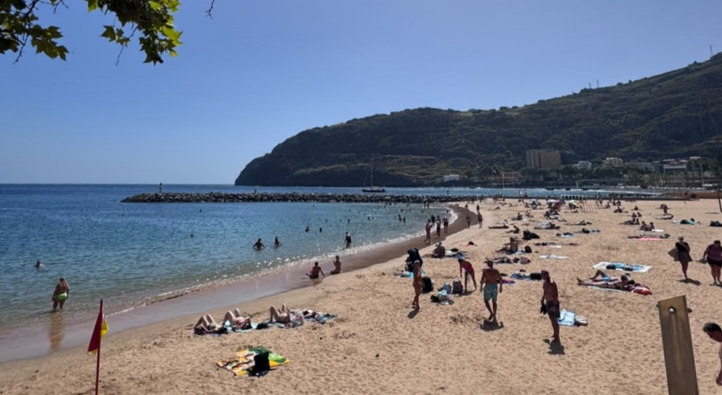 Aviso para tempo quente na Madeira sobe para laranja