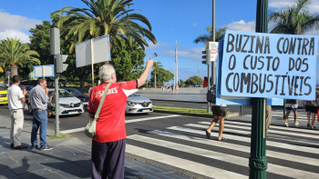 Buzinão contra aumento do preço dos combustíveis (vídeo)