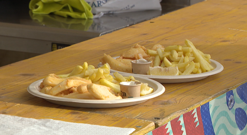 Choco frito e ostras aproximam Setúbal e Madeira (vídeo)