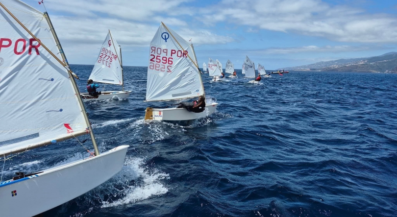 Colombos Cup leva ao Porto Santo jovens velejadores da Madeira, Açores e Canárias