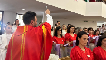 Festa de Santa Cecília organizada apenas por mulheres (vídeo)
