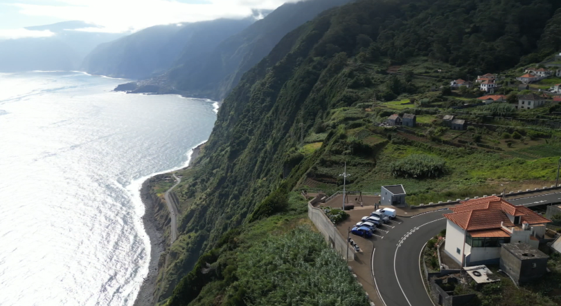 Ribeira da Janela e Cova do Palheiro são paragens obrigatórias (vídeo)