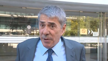 Sócrates atribui a arrogância ascendente sobre alegado testa-de-ferro