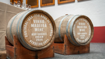 Vinho Madeira ‘envelheceu’ a bordo do Navio Sagres (vídeo)