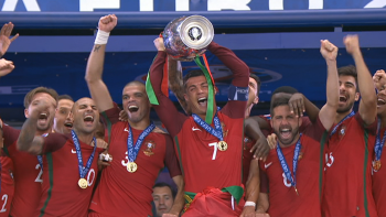 Ronaldo marcou 146 golos em 234 jogos por Portugal (vídeo)