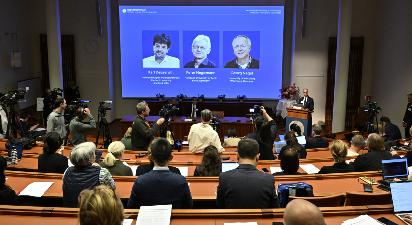 Nobel de Medicina atribuído a investigação sobre células nervosas