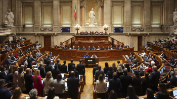 Orçamento de Estado está aprovado (vídeo)