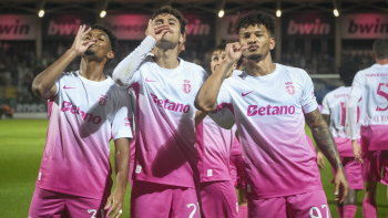 Sporting volta às vitórias impondo-se por 2-0 na visita ao Casa Pia