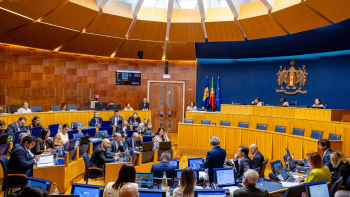 Parlamento evoca o primeiro Governo Regional da Madeira (áudio)