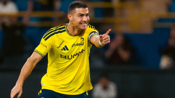 Ronaldo faz hat-trick e fica a 15 golos dos 1000